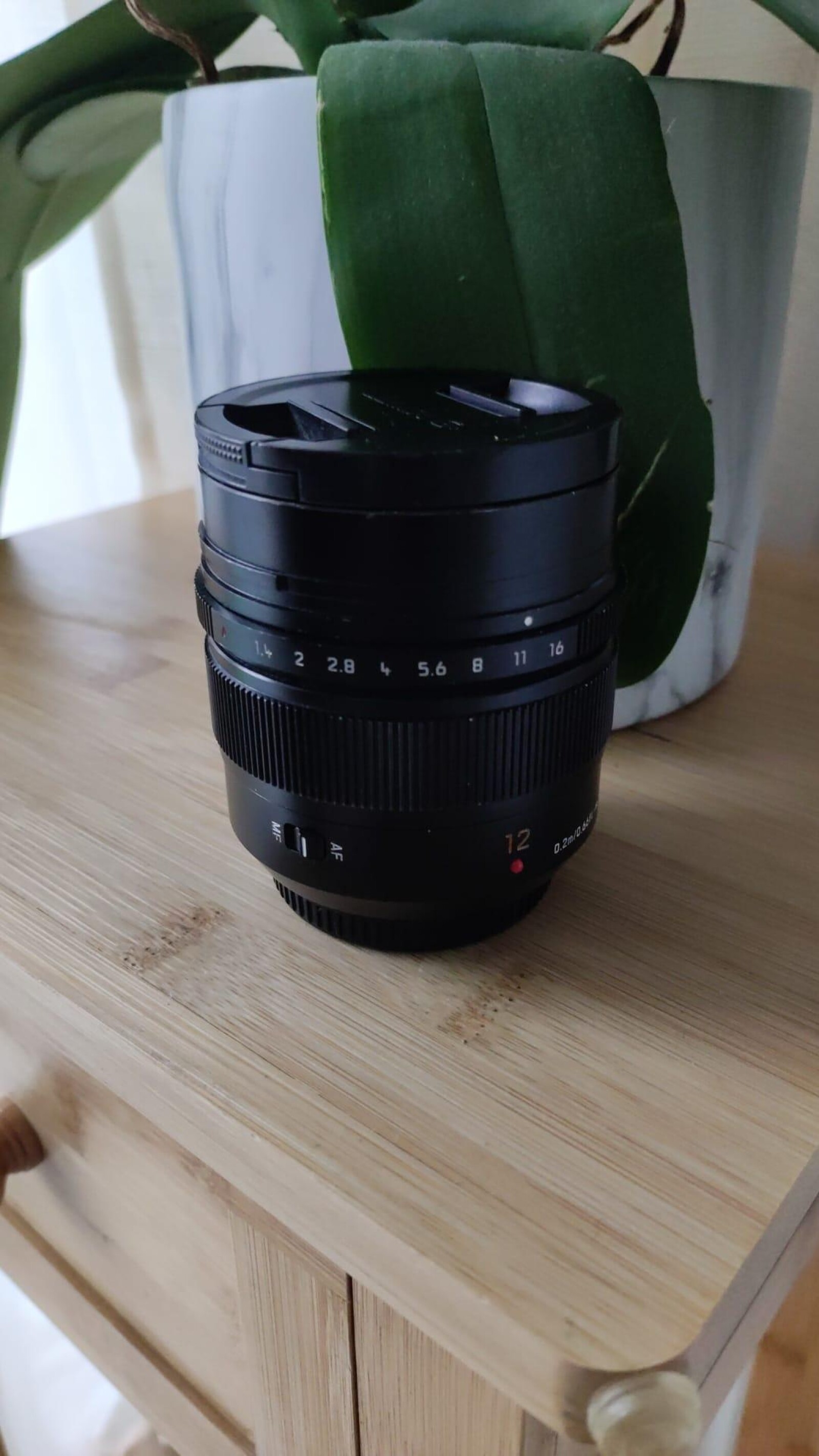 Objectif Panasonic LEICA 12mm f1.4 MICRO 4/3 - Photo 1 sur 2