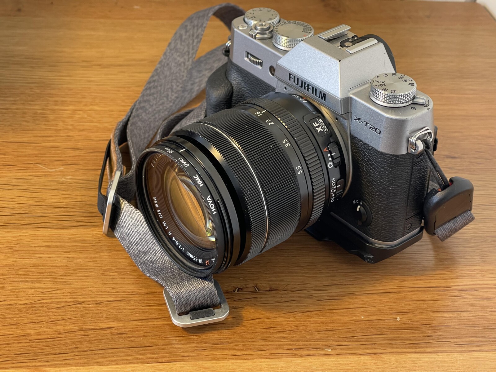 FUJIFILM X-T20, avec double objectif et accessoires. - Photo 1 sur 4