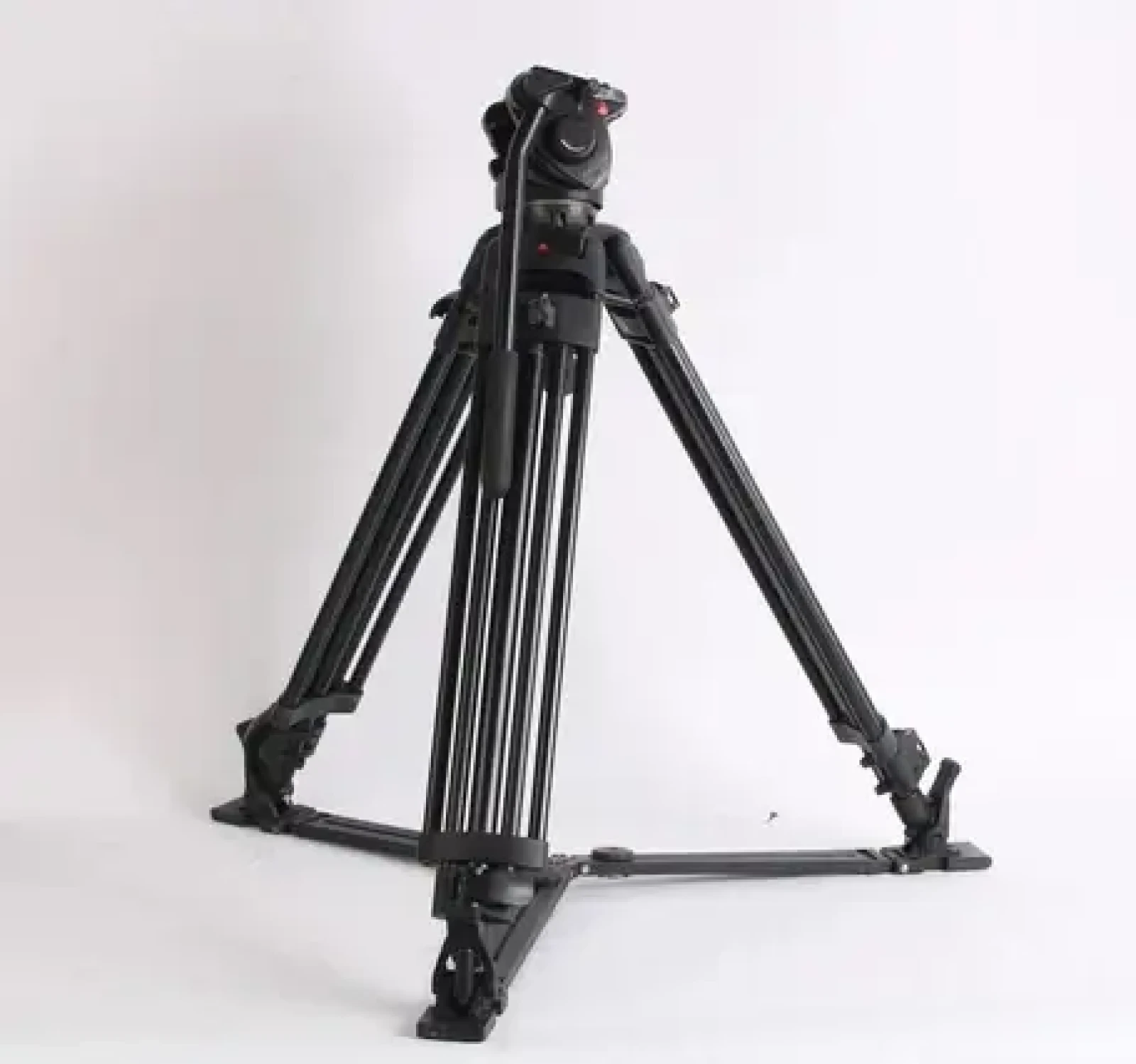 R5 + 24/70 + Trépied vidéo - Photo 2 sur 2