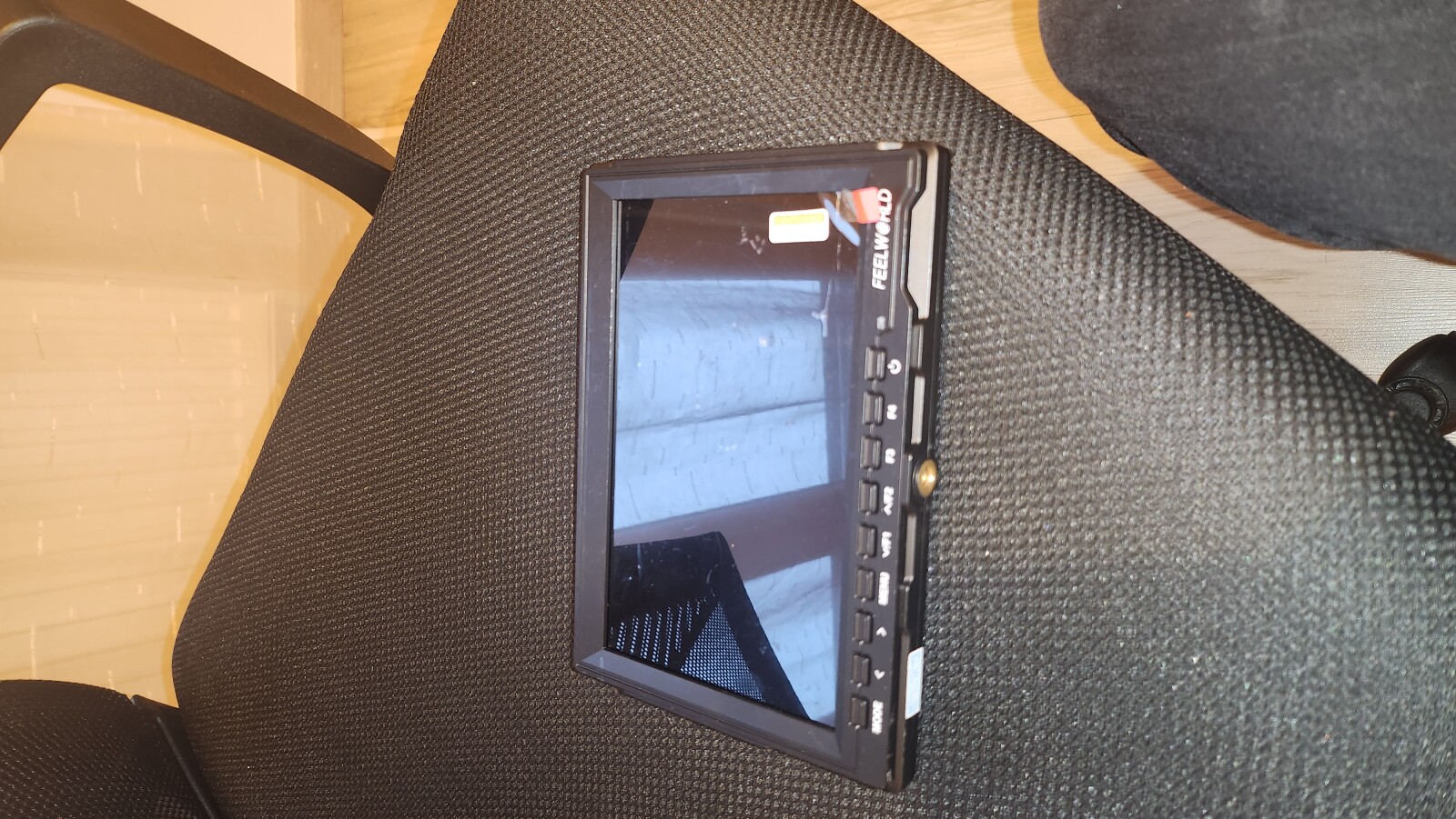 Neewer MONITOR - Photo 1 sur 1