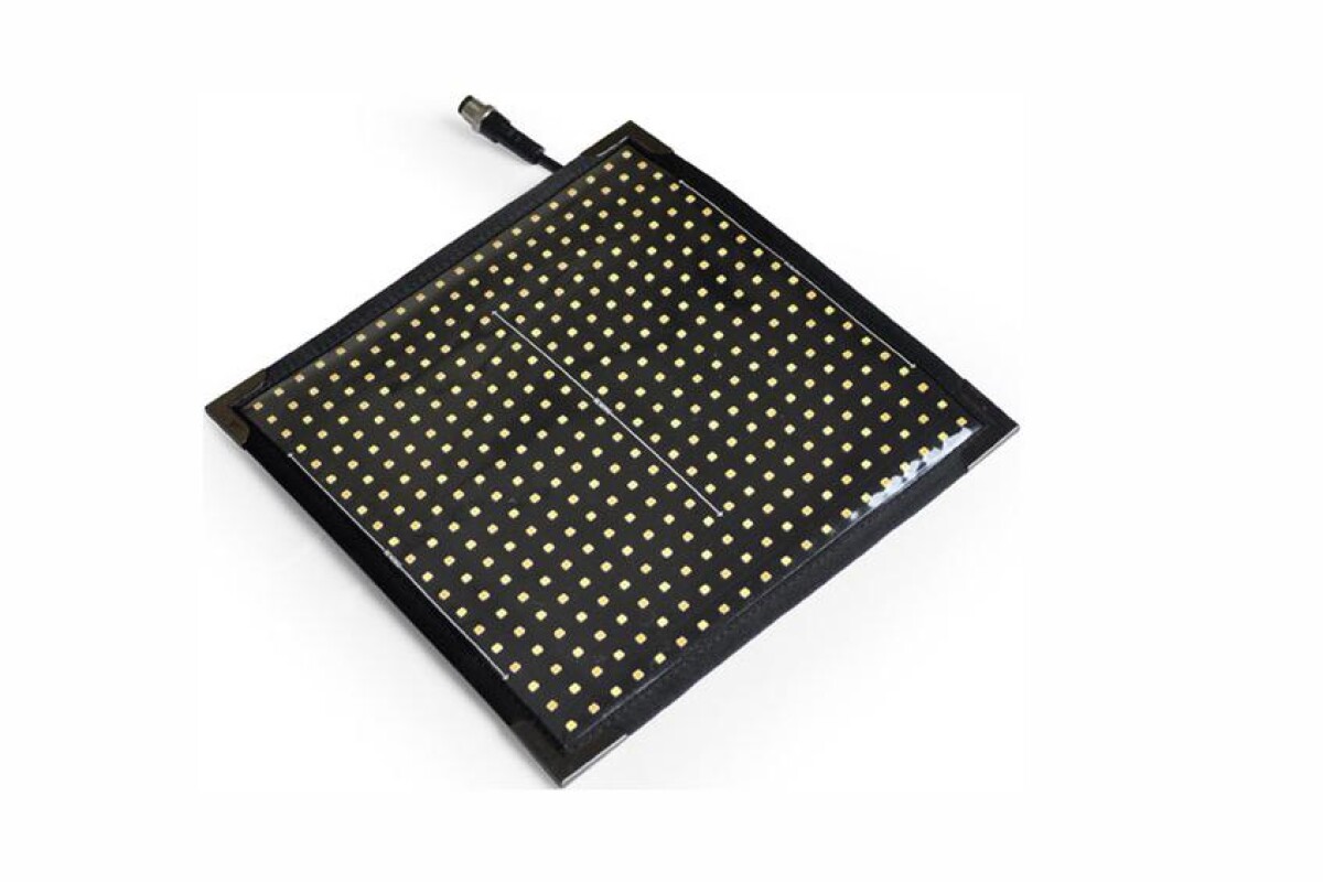Location  CINEROID FL400V  | Panneau led souple 25x25 - Lightyshare