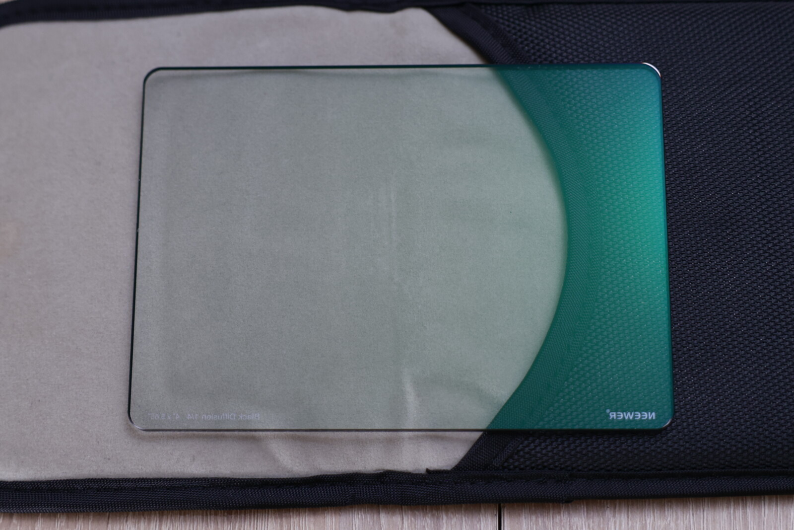 Neewer Filtre Black Diffusion - Photo 1 sur 3