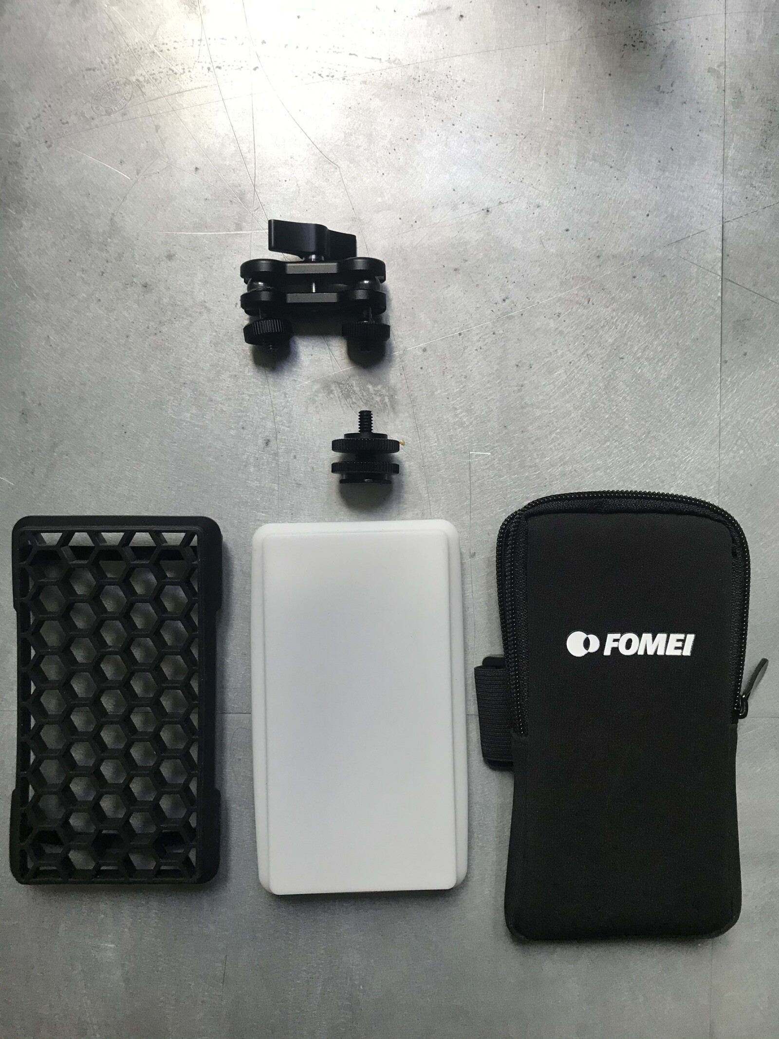 FOMEI Fomei LED MINI RBG 12 - Photo 2 sur 5