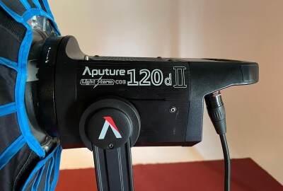 Location Aputure 120D MARK II + Accessoires = Prêt à Tourné