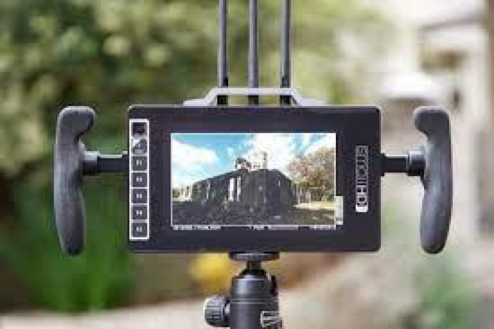 Small HD 703 UltraBright - Teradek intégré - Photo 1 sur 4