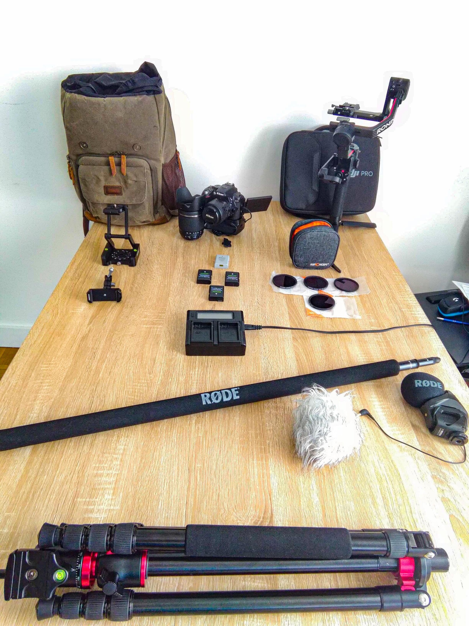 Pack audiovisuel  - Photo 1 sur 9