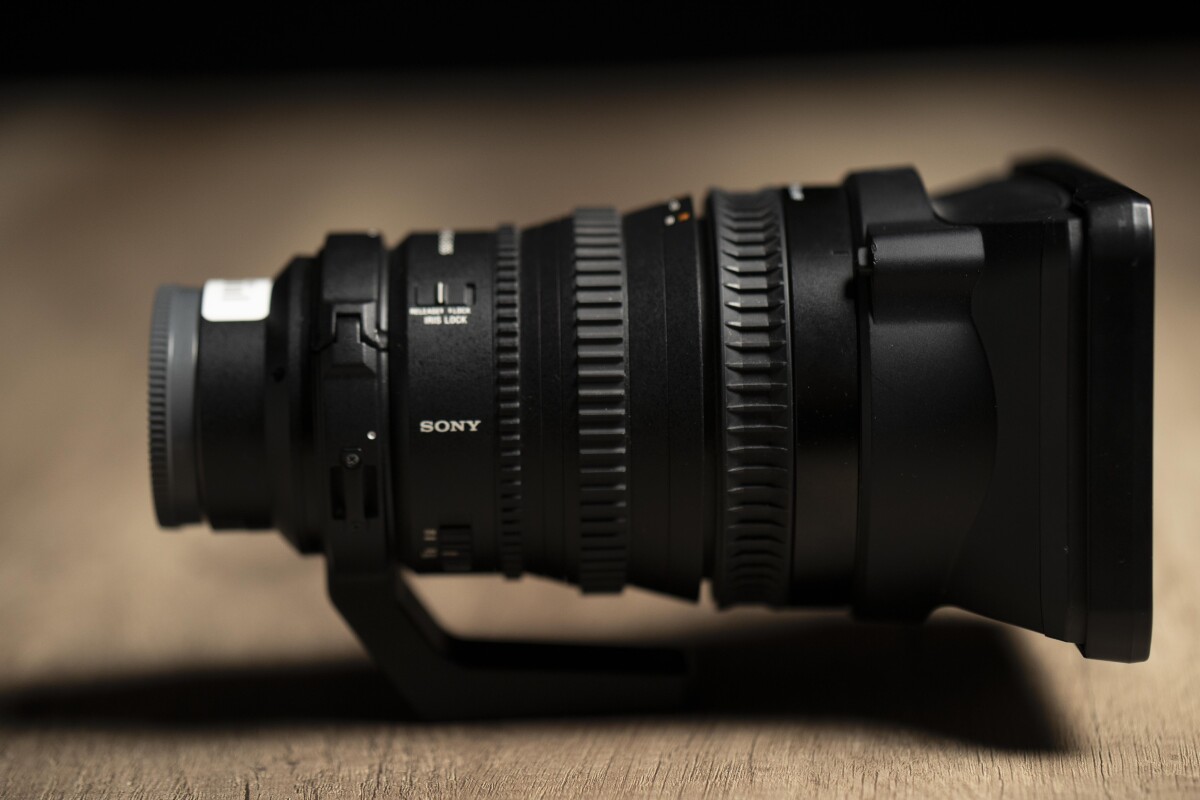 Location Sony FE PZ 28-135mm f/4 G OSS - Lightyshare