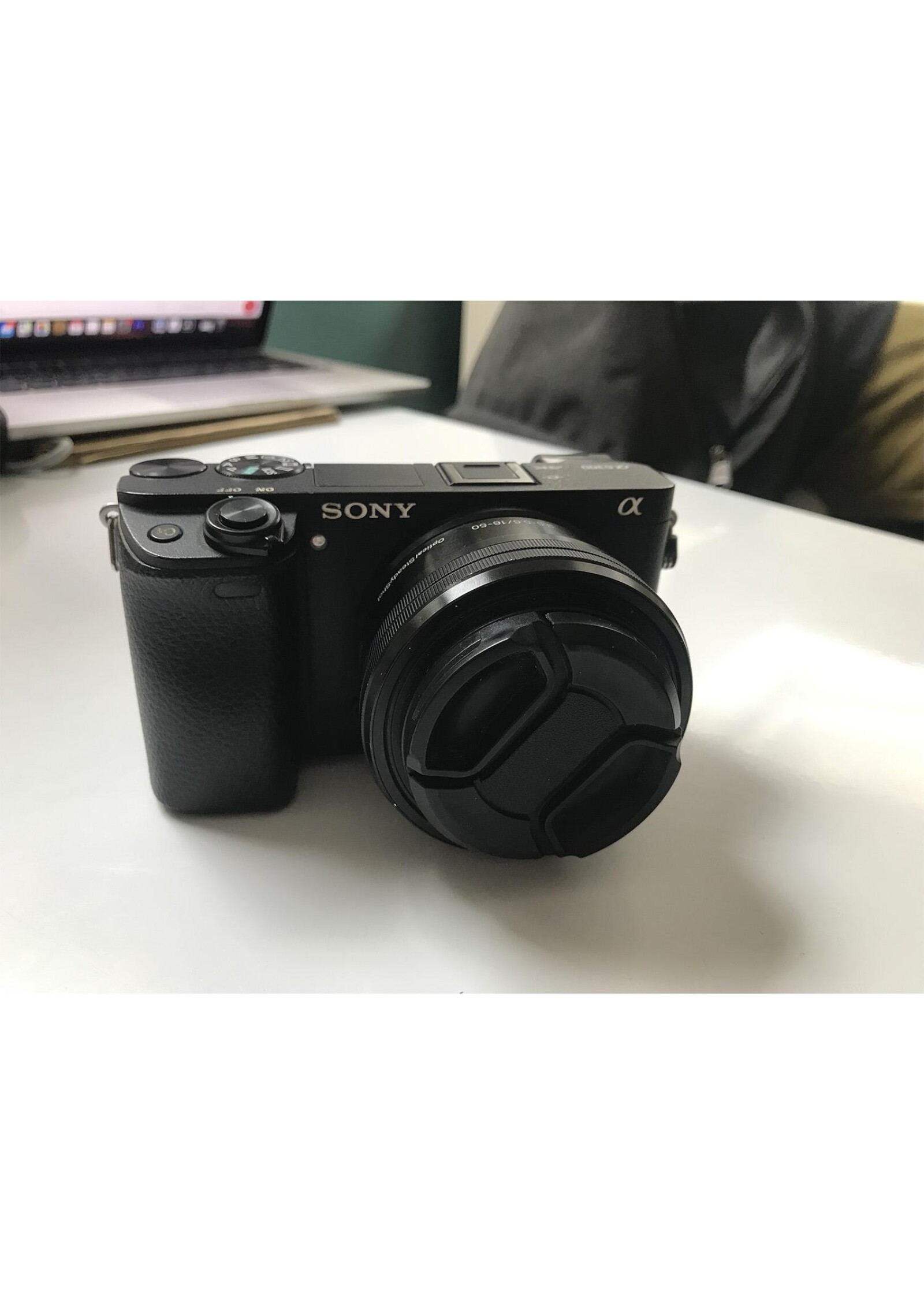 Sony A6300 - Photo 1 sur 4