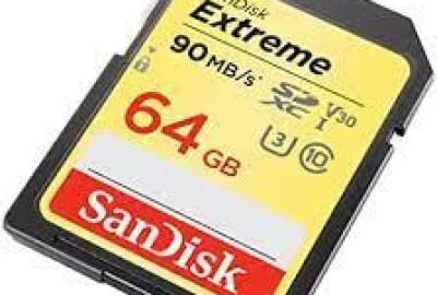 Location Panasonic GH5 + V-Log + 3 batteries + 2 cartes SD 64go 150mb/s 