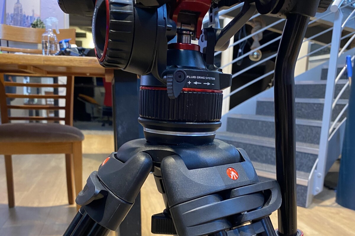Location Manfrotto trepied 546 BK - Lightyshare