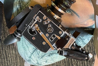 Location Bolex H16