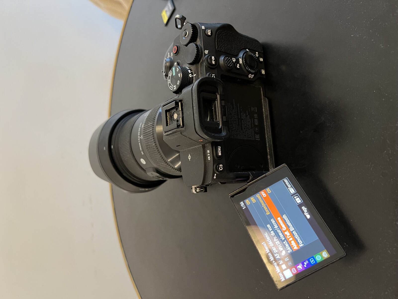 pack Sony A7 IV + Sigma 24-70 F2,8 ART ou 35mm f1,8 Sony ou 85mm f1,8 - Photo 2 sur 2