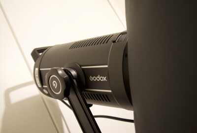 Location Aputure 120D (Godox SL 150 II) ( projecteur )