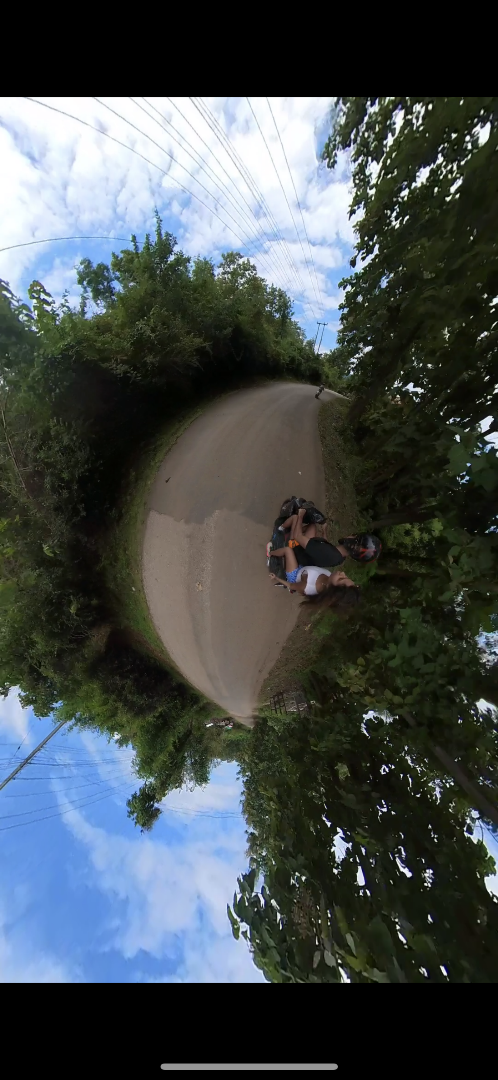 Kit Insta 360 X2 + perche invisible  - Photo 5 sur 5