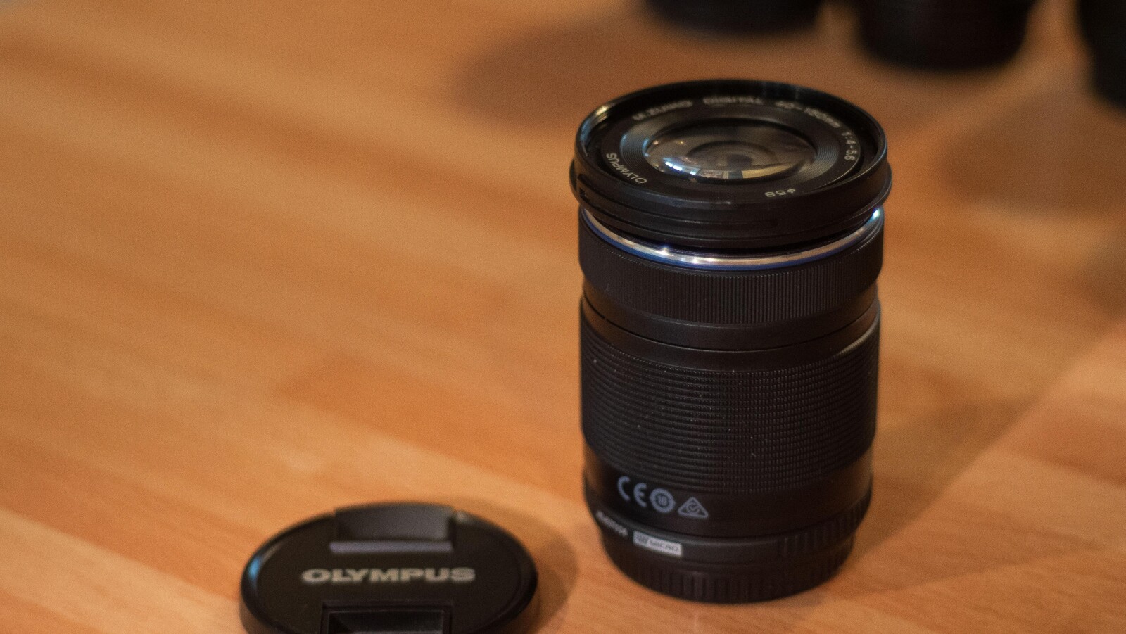 OBJECTIF Olympus M.Zuiko 40-150 mm f/4.0-5.6 - Photo 1 sur 2