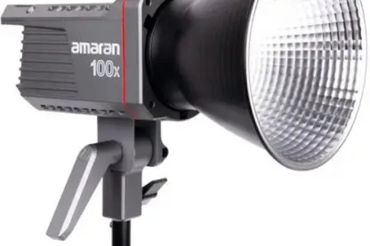 Location Aputure Amaran 100x - Lightyshare