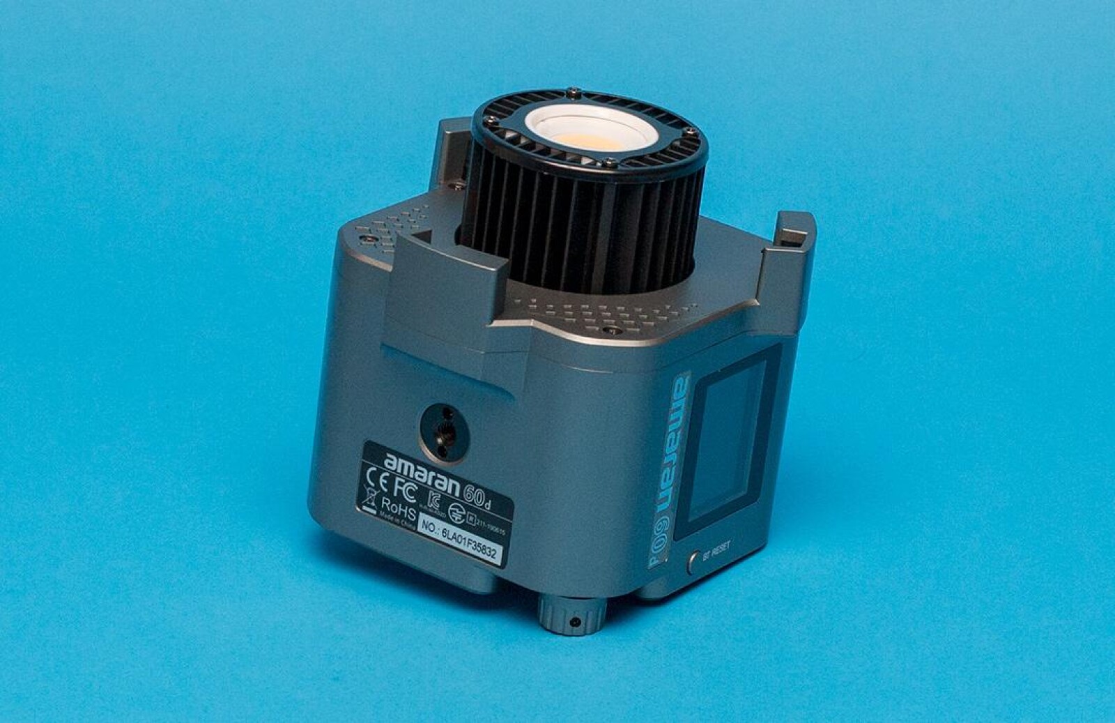 Aputure Amaran COB 60D - Photo 3 sur 4