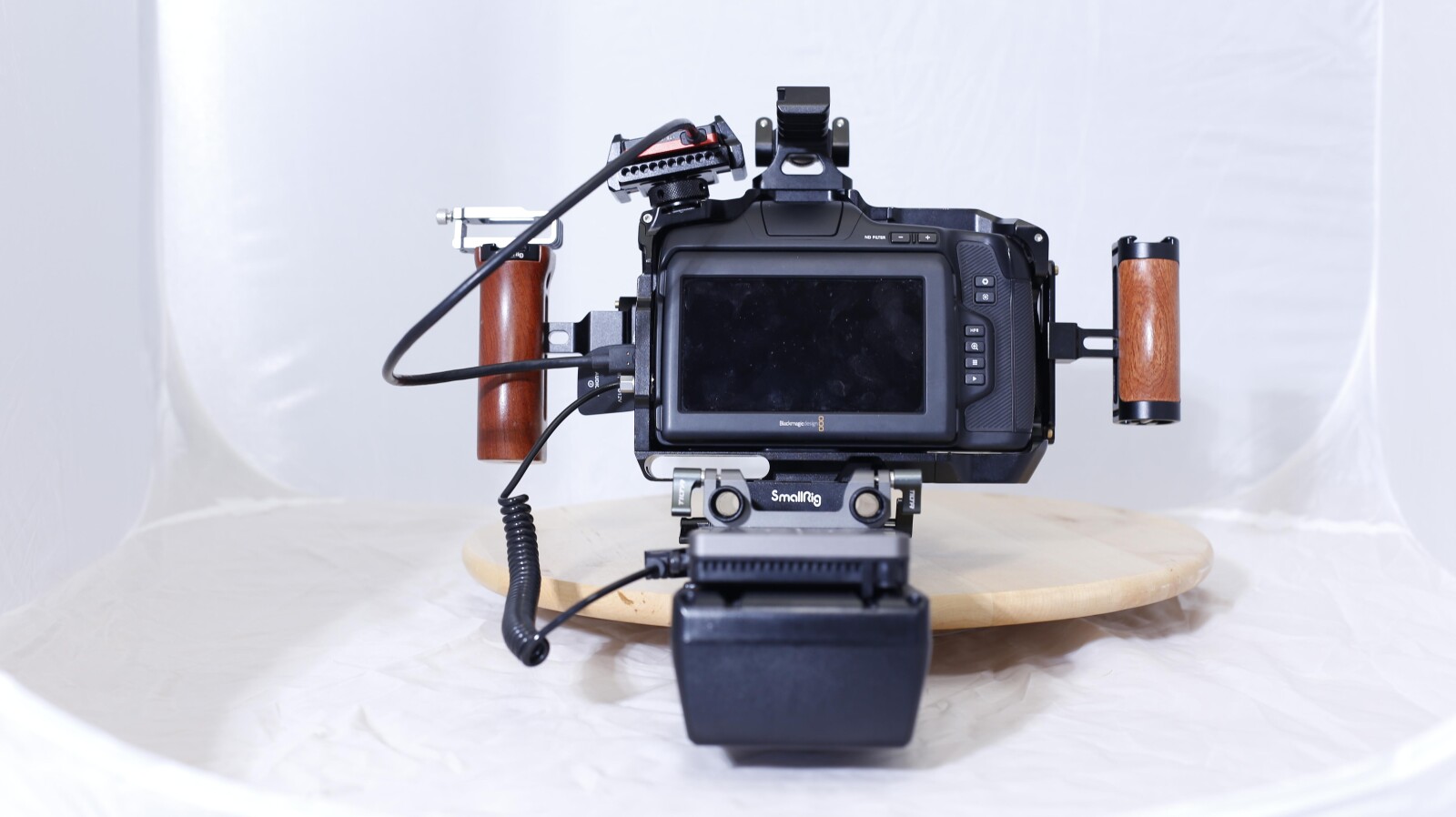 Kit Tournage Blackmagic Pocket 6k Pro - Photo 5 sur 5