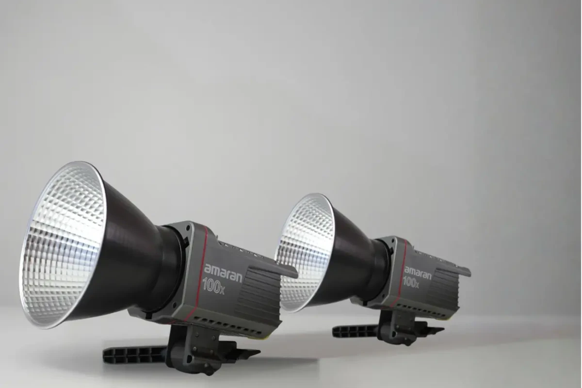 Location Kit 2x Aputure Amaran 100x - Lightyshare