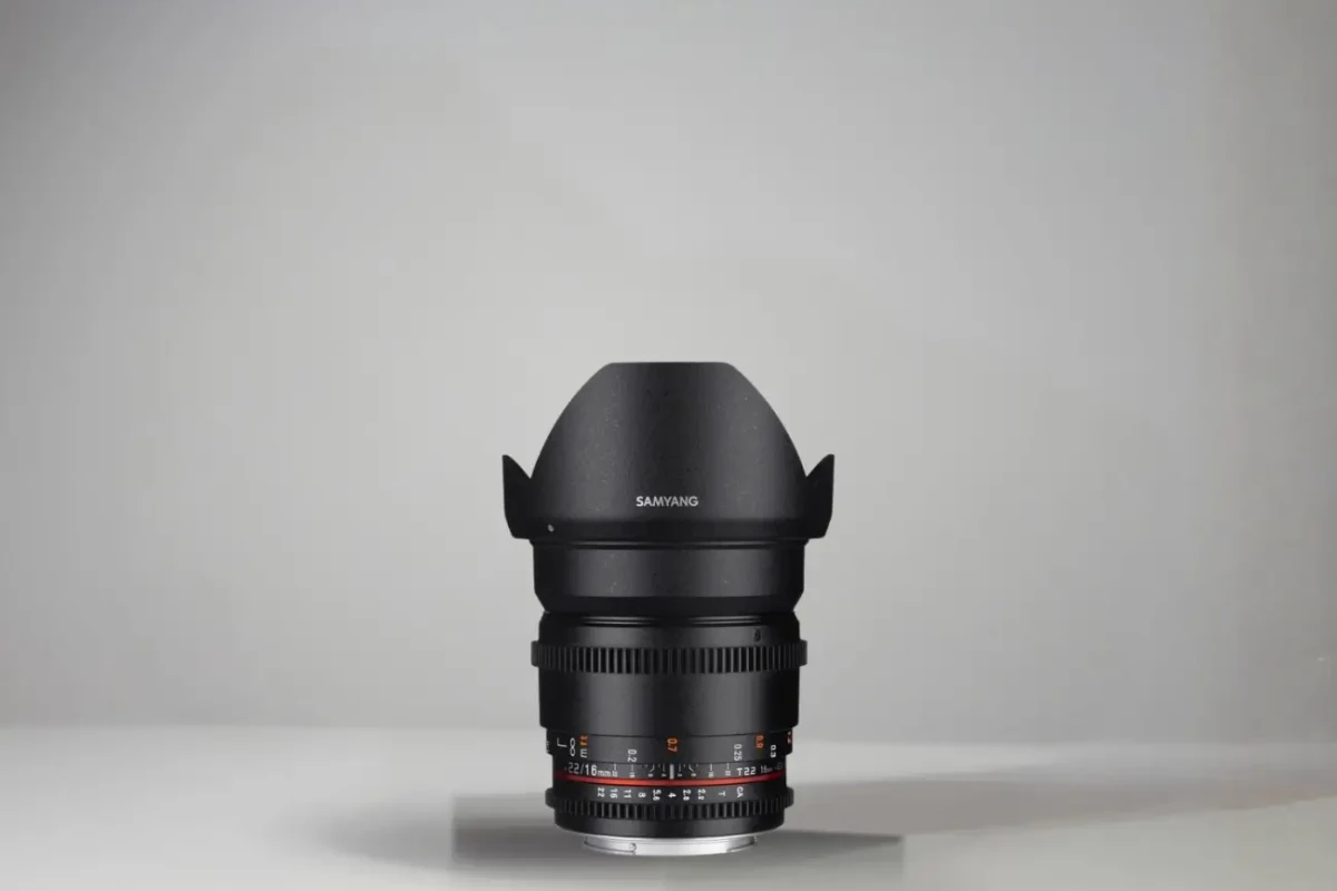 Location Samyang 50mm T1.5 AS UMC VDSLR monture CANON - Lightyshare