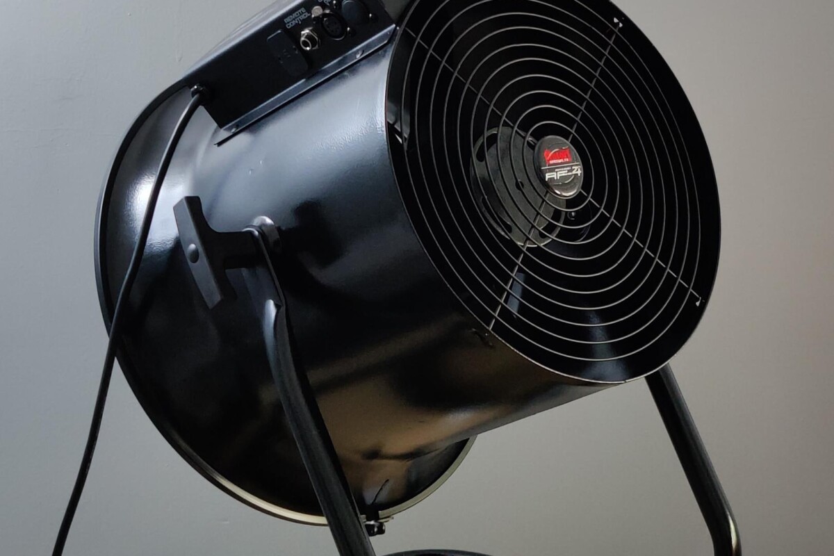 Location Ventilateur fumée - Mandrilloptère Antari Af-4 - Lightyshare