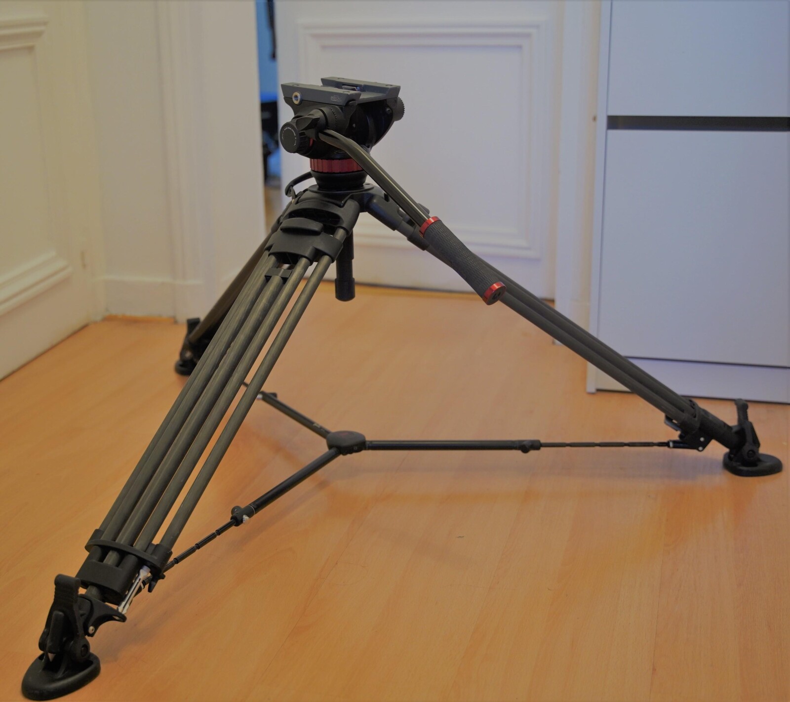 Trépied Manfrotto - Tiges Carbone - Photo 1 sur 5