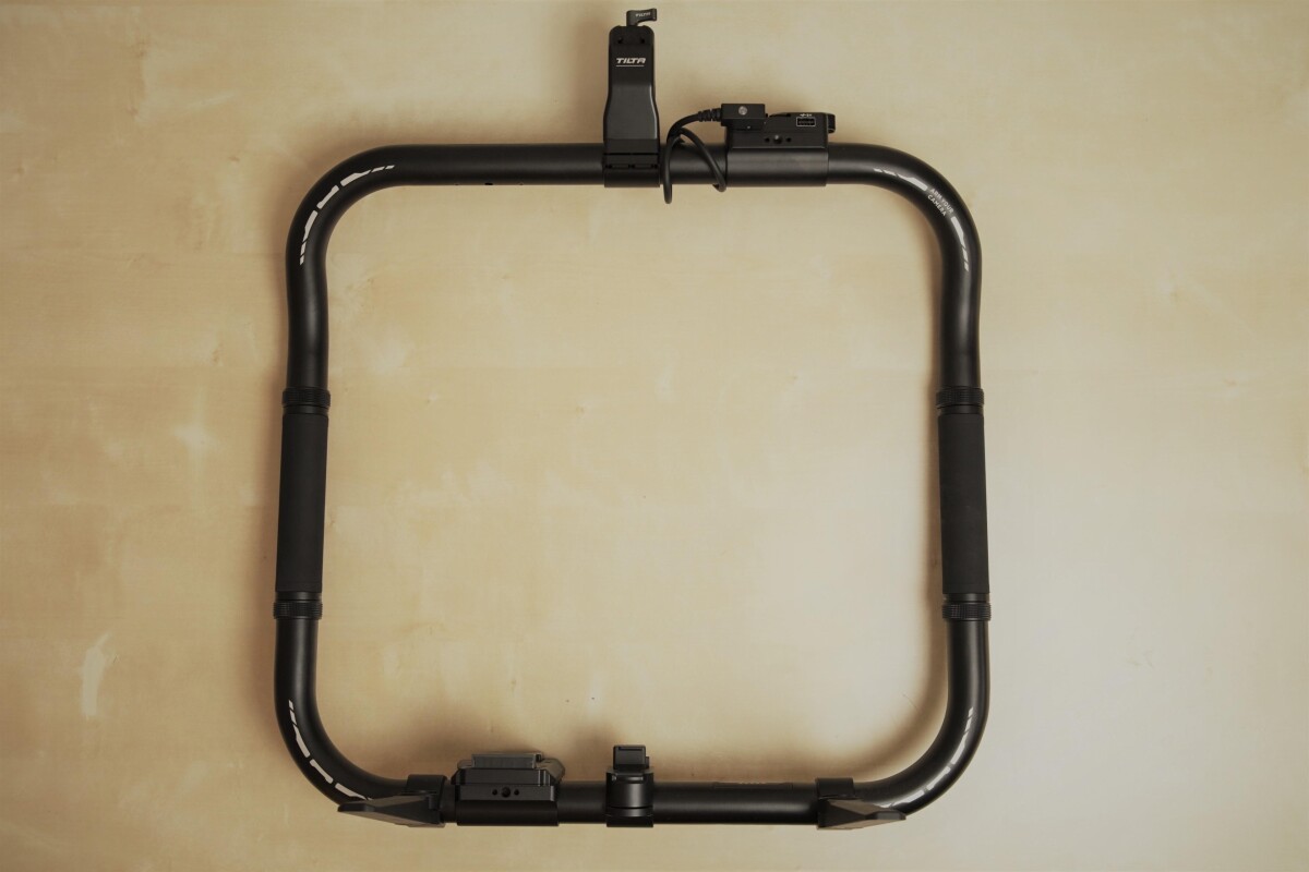 Location Ring Grip + plaque V-mount + D-Tap x4 - Lightyshare