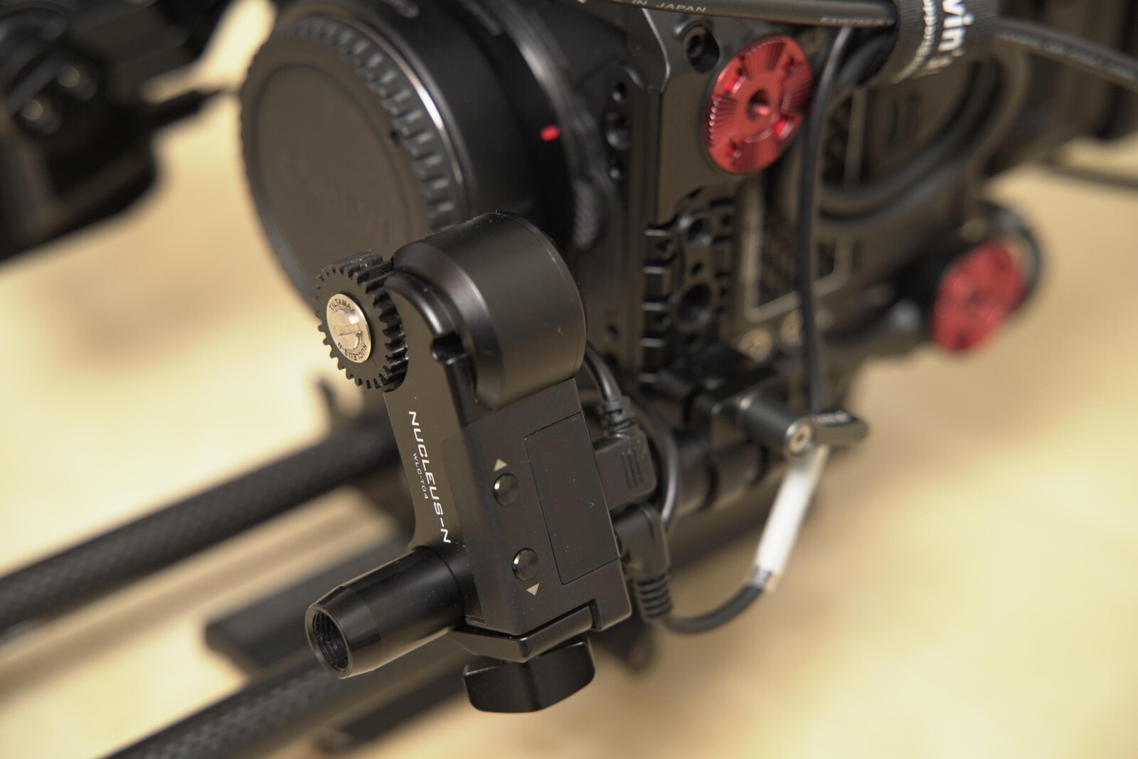 Kit RED Komodo V-lock 1To - Photo 5 sur 6