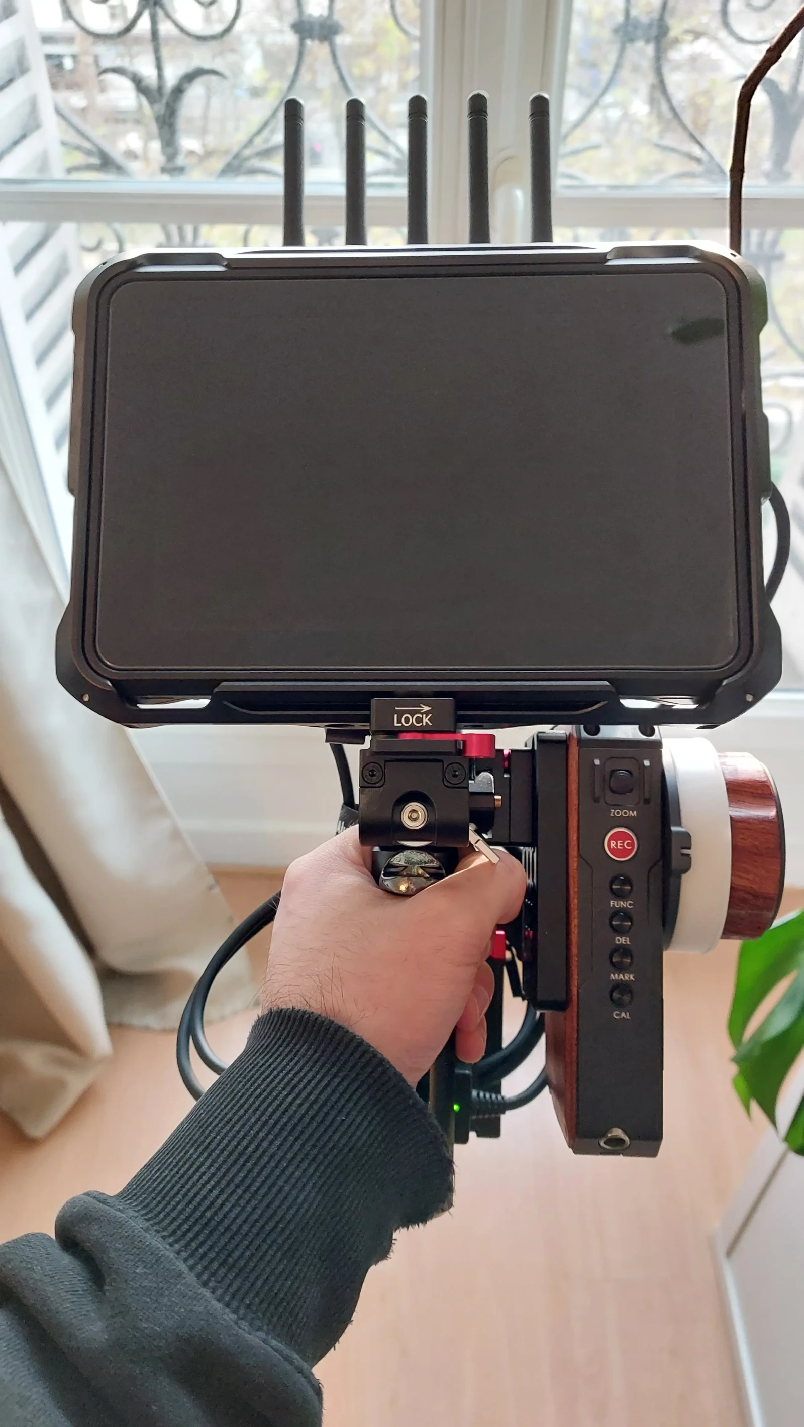 Atomos SHINOBI 7 - Photo 1 sur 2