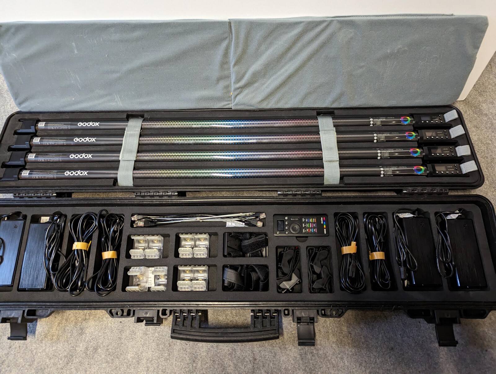 Godox Valise TL120 RGB - Photo 2 sur 4