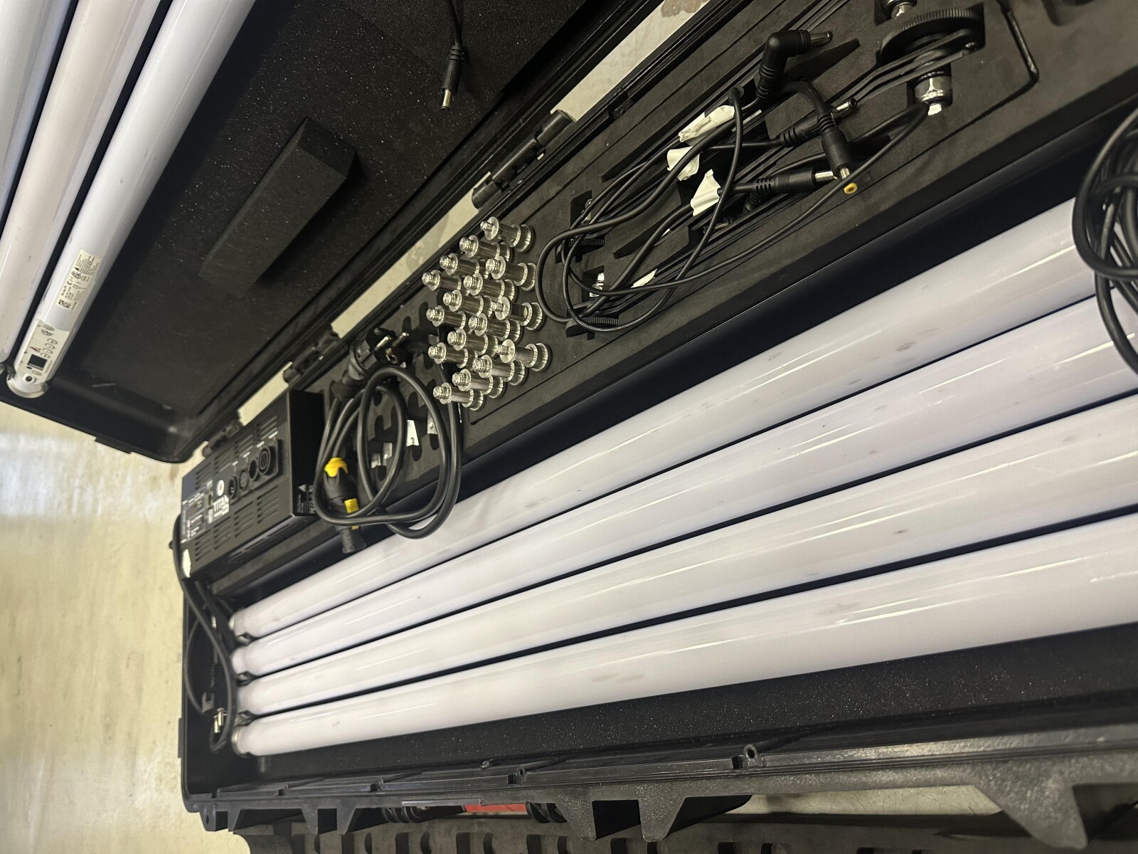 8 Astera tube LED Titan Tube FP1 + AsteraBox  - Photo 3 sur 4