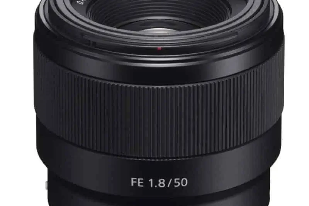 Location Sony 50mm 1.8 - Lightyshare