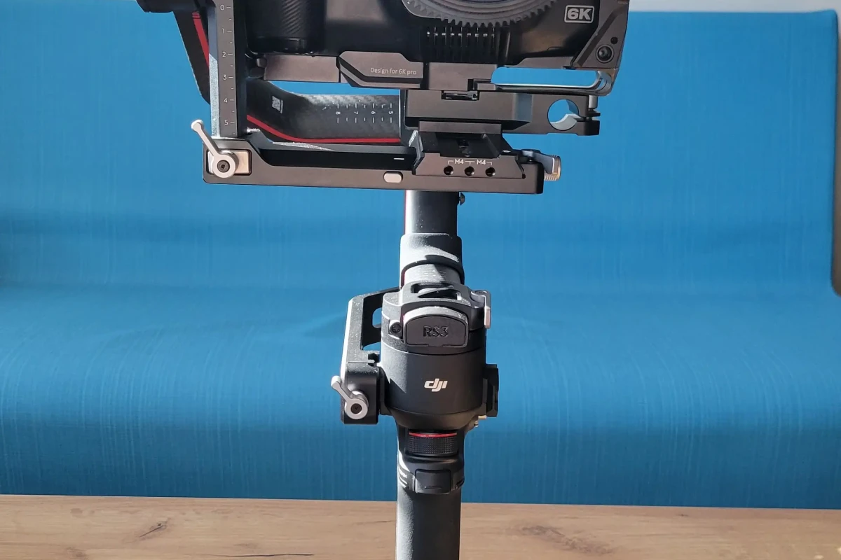 Location BMPCC 6K PRO + Dji RS3 PRO - Lightyshare