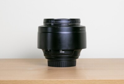 Location Canon EF 50mm F/1.2 L USM