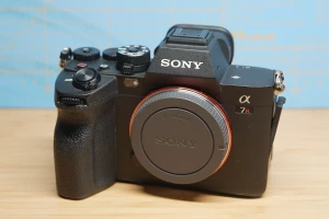 Location Sony A7R V