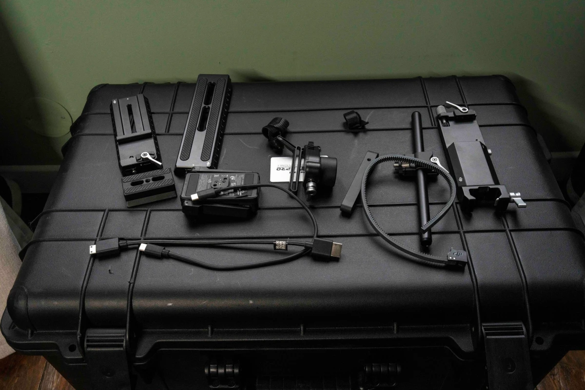 Location DJI Ronin RS3 Pro Combo - Lightyshare
