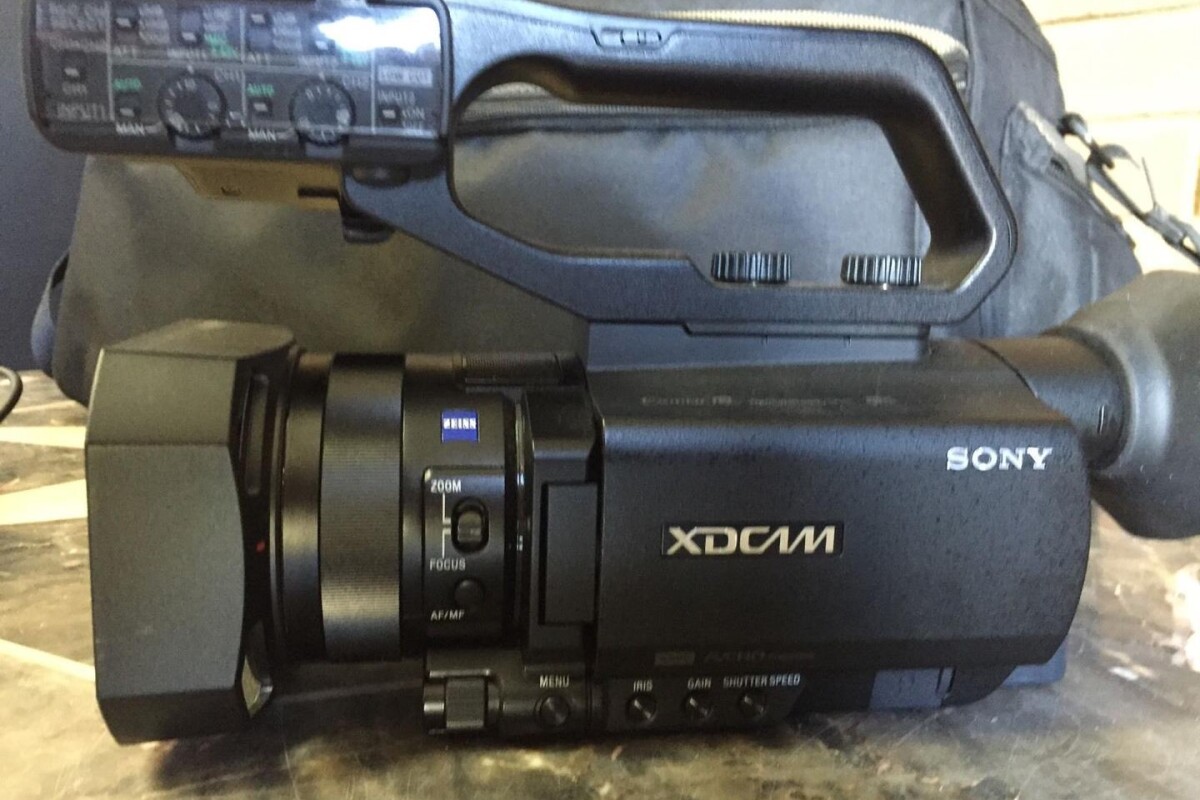 Location Sony PXW-X70 4K - Lightyshare