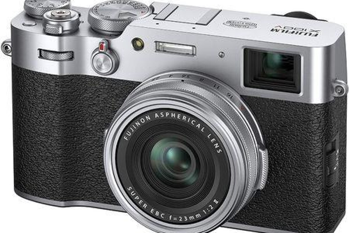 Location Fujifilm X100V + 2 batterie + chargeur + filtre MIST - Lightyshare
