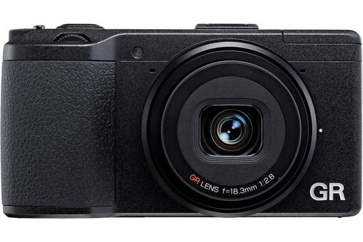Location Ricoh GR II et son étui cuir - Lightyshare