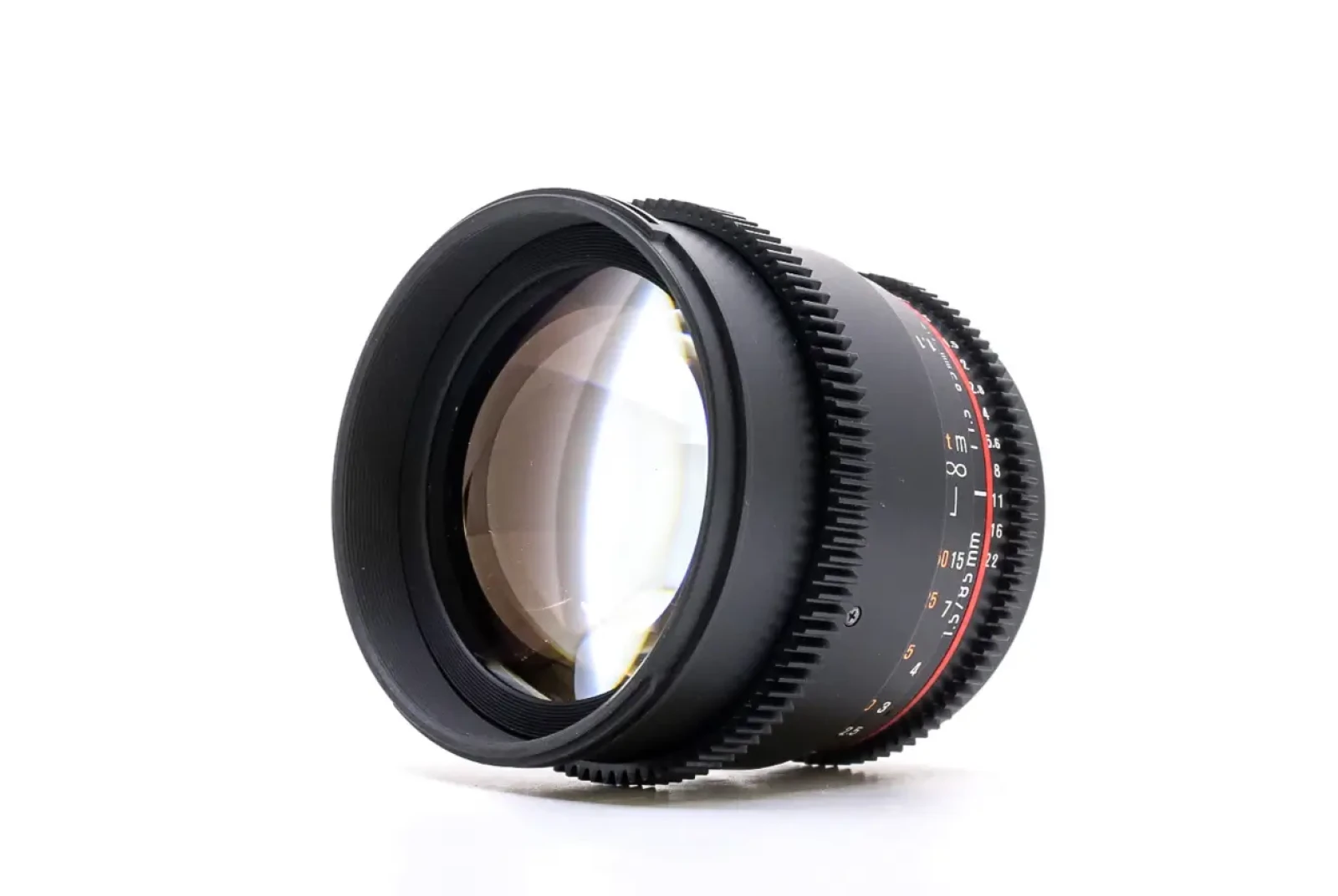 Samyang 50mm T1.5 AS UMC VDSLR monture CANON - Photo 2 sur 3