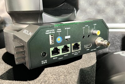 Location Pack 3 Caméras PTZ Birddog P200 + PTZ Keyboard + Switch POE + Flight Case