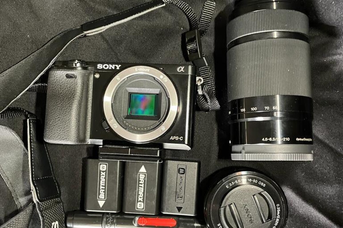 Location Sony A6000 + 2 Objectifs à louer  - Lightyshare