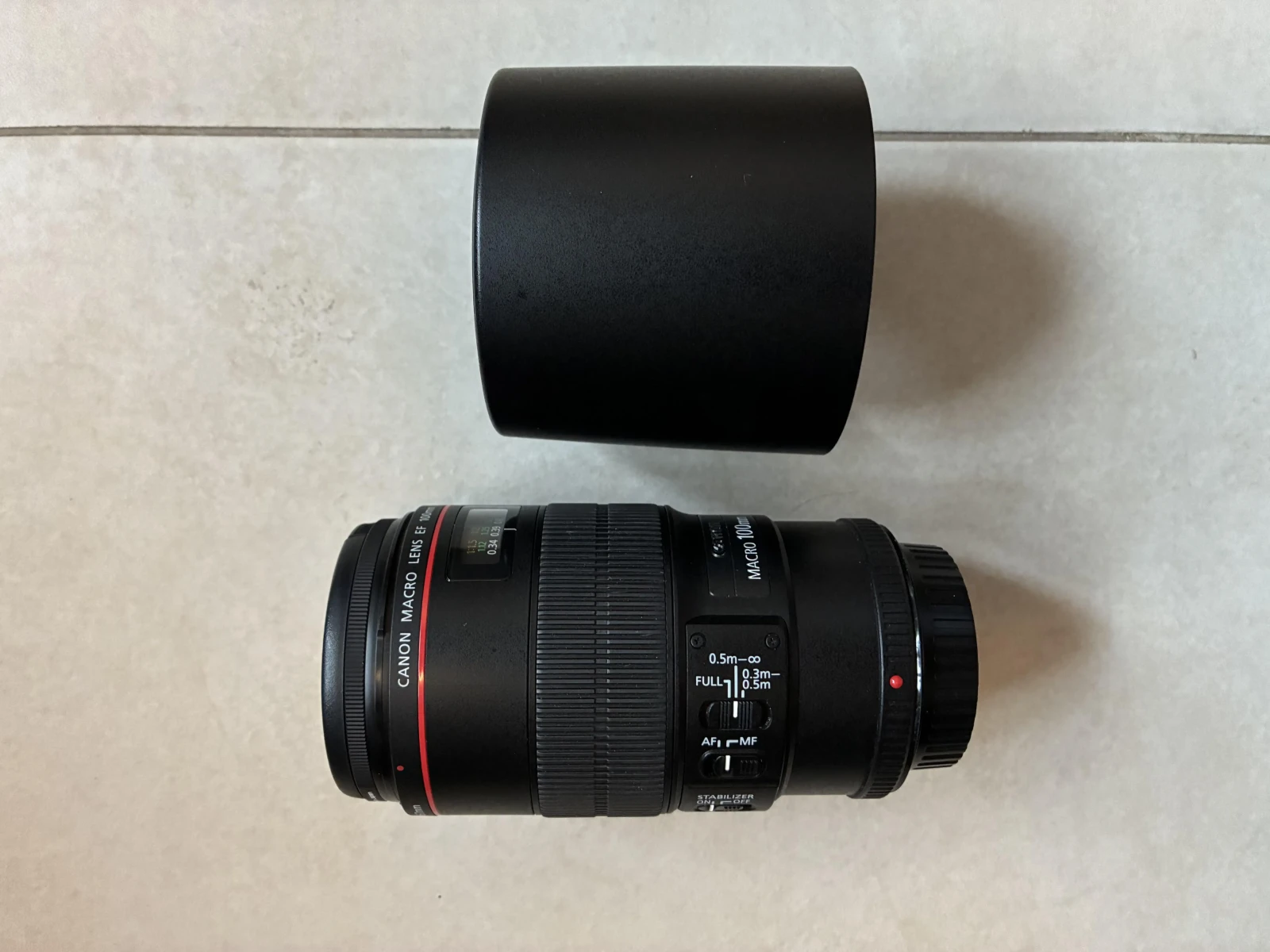Canon EF 100 mm f/2,8 L IS USM Macro - Photo 1 sur 1