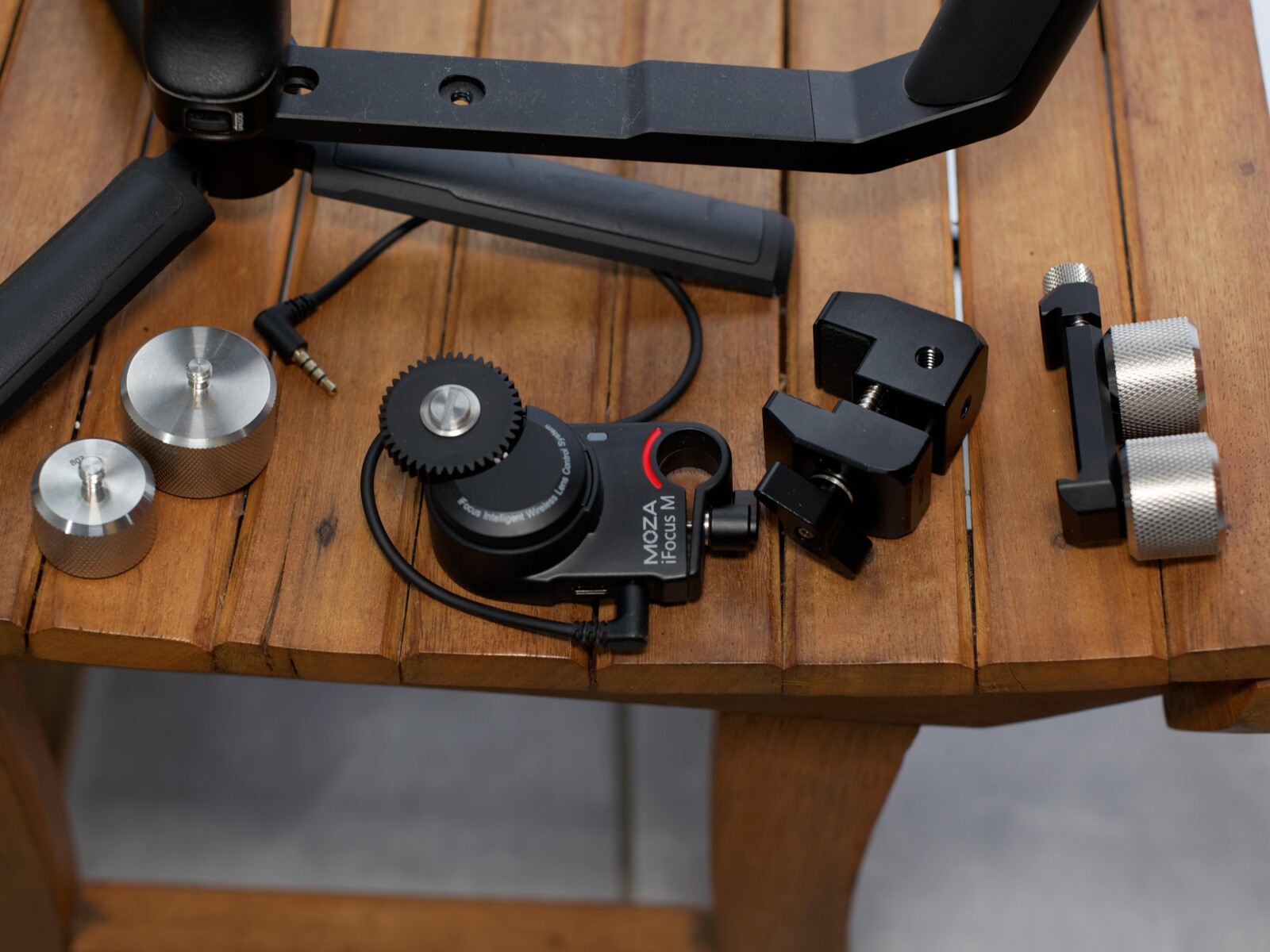Stabilisateur gimbal Moza Air 2 + Follow Focus - Photo 3 sur 3