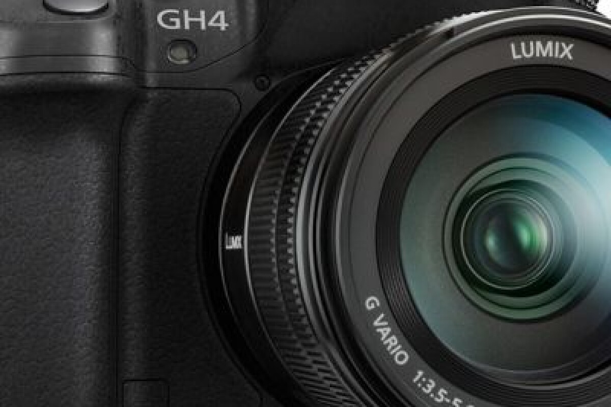 Location Panasonic Lumix DMC-GH4 + 14-140mm + carte SD 128Go + sac - Lightyshare