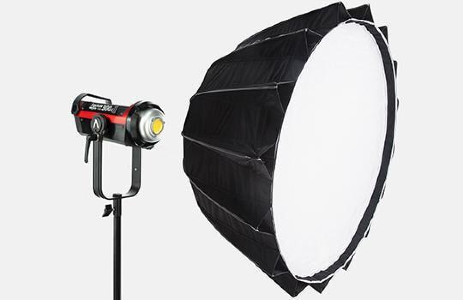 Aputure COB 300D mark II - Photo 3 sur 3