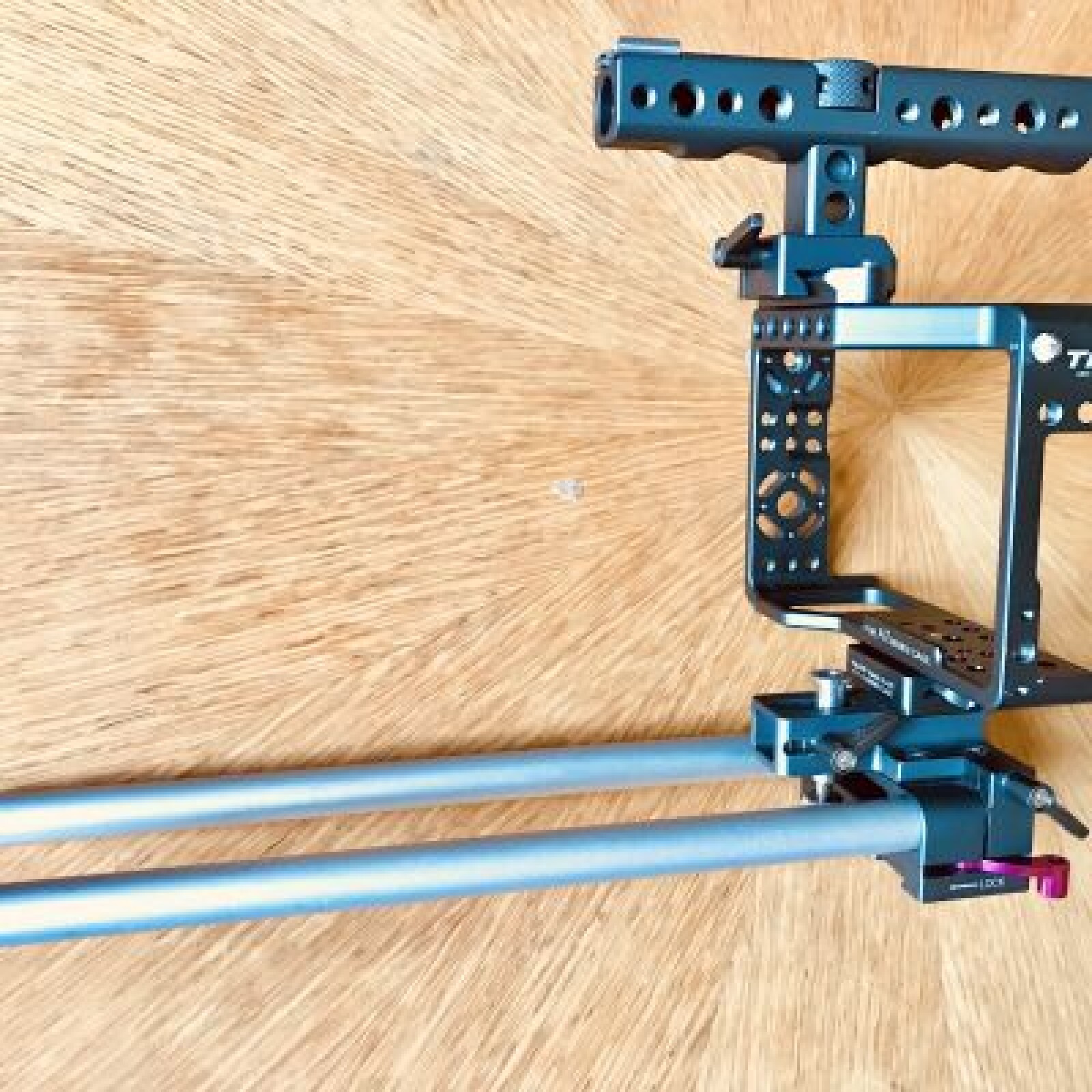 CAGE TILITA POUR SONY - Photo 3 sur 4