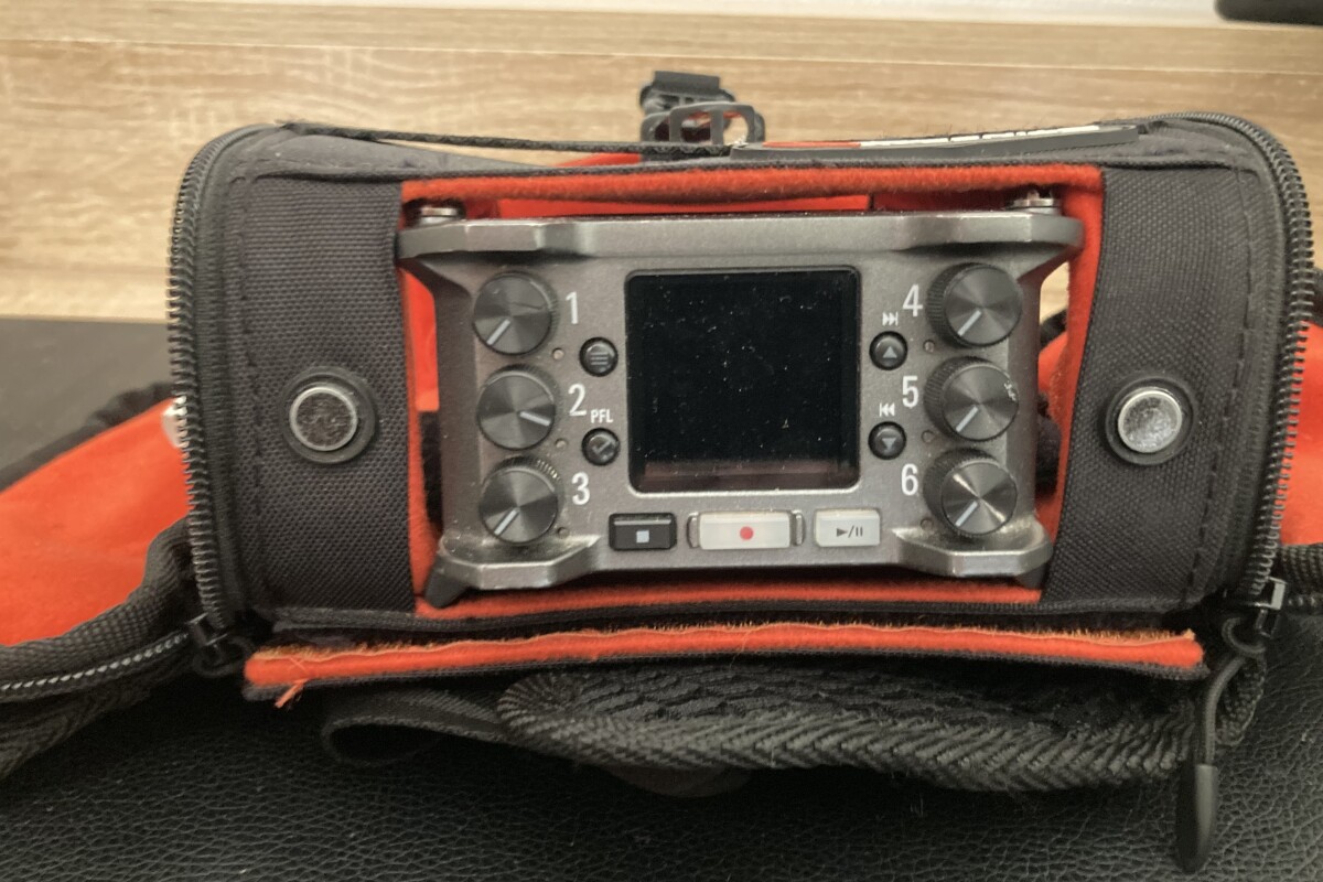 Location Zoom F6 - Lightyshare