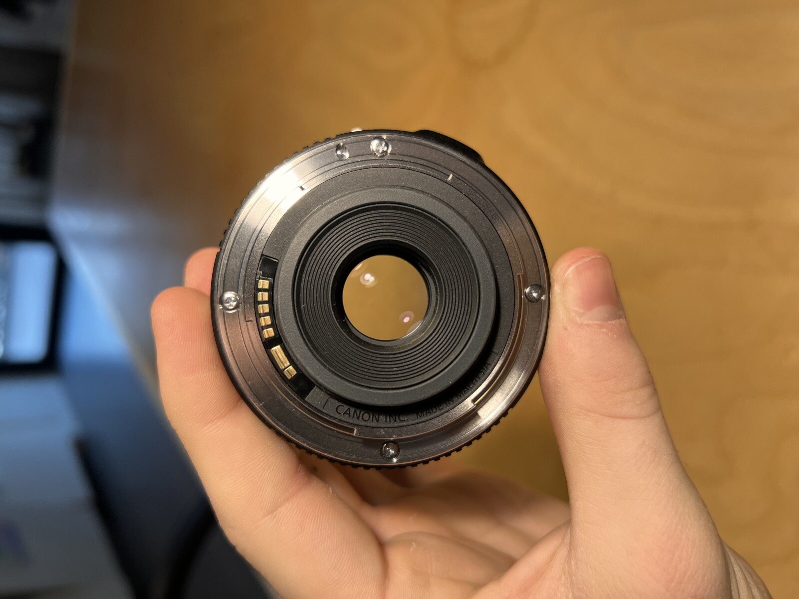 Canon EF-S 24mm f/2.8 STM - Photo 2 sur 3