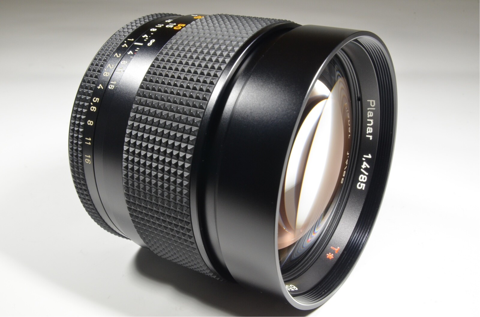 Contax Zeiss 85mm 1.4 monture EF - Photo 1 sur 1